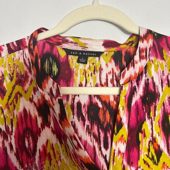Zac & Rachel Multicolored Abstract Print High-Low Tunic Top, 3/4 Sleeve, V-neck - Picture 6 of 9